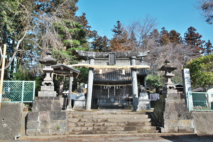 木曽三柱神社  .jpg